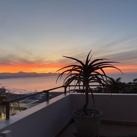 Penthouse 230M2 On The Sea Appartement Plettenbergbaai Buitenkant foto